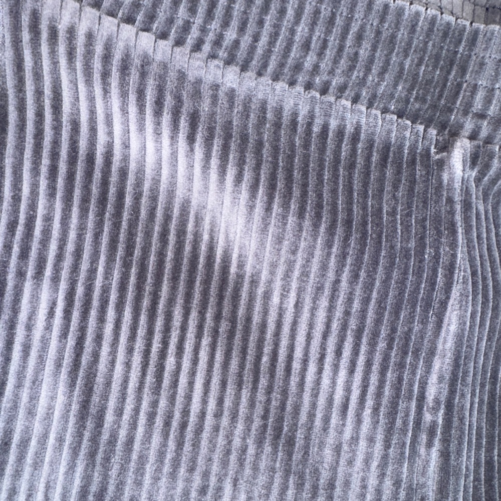 Aerie Groove-On Velour High Waisted Flare Pant - Picture 3 of 5